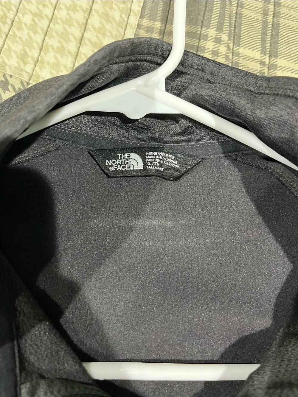 The North Face Men's Charcoal Half-Zip Lightweight Jacket